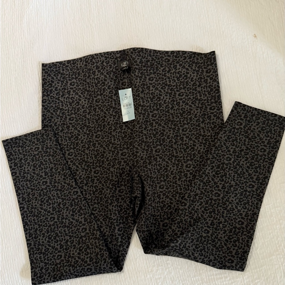 Loft Black and Gray Patterned Leggings